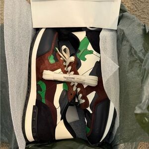 Valentino Men's Camouflage Sneakers - Green, Brown, Black